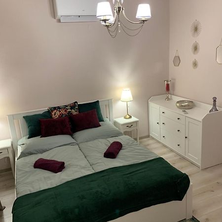 Smaragd Villa Doba Eksteriør billede